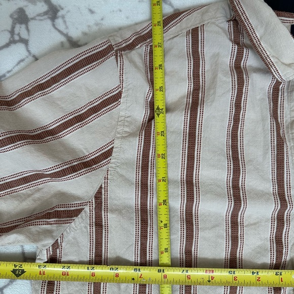 Roark Shirt Men XL Brown Short Sleeve Button Up Casual Golfing Hiking Striped - Picture 9 of 12
